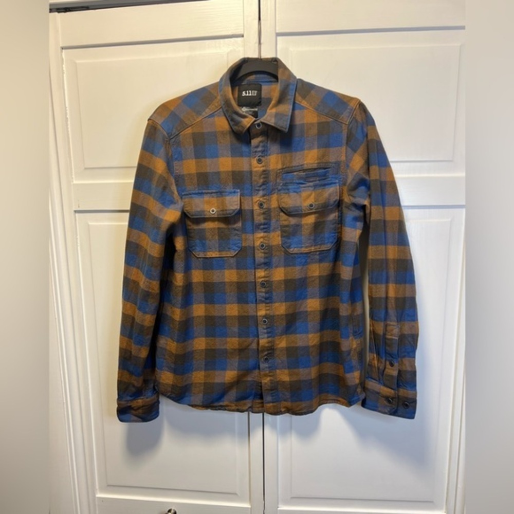5.11 Tactical Lester Long Sleeve Flannel Shirt Size Men’s Small Color Blue/Brown
